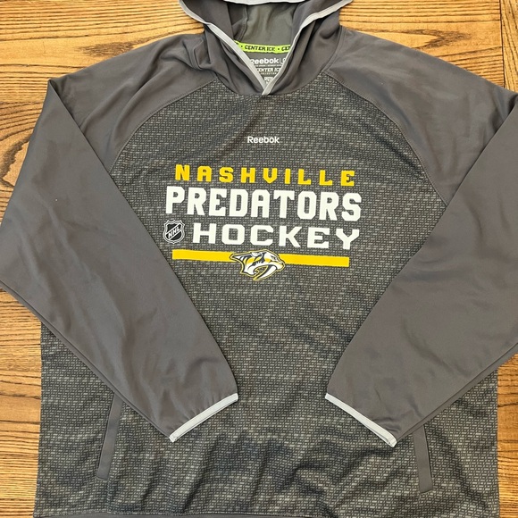 NWOT Reebok Center Ice Collection Nashville Predators NHL Hoodie Sweatshirt - Picture 2 of 7